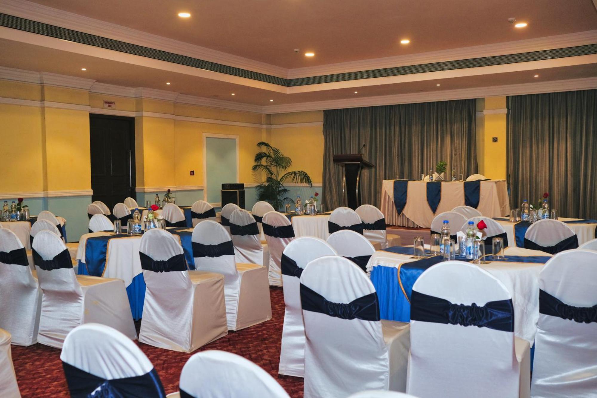 Peerless Hotel Durgapur 外观 照片